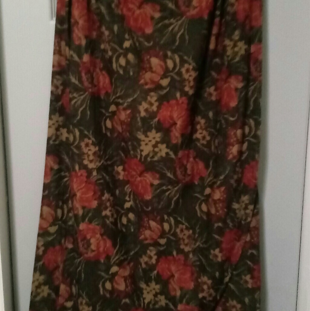 Gorgeous full-length skirt
